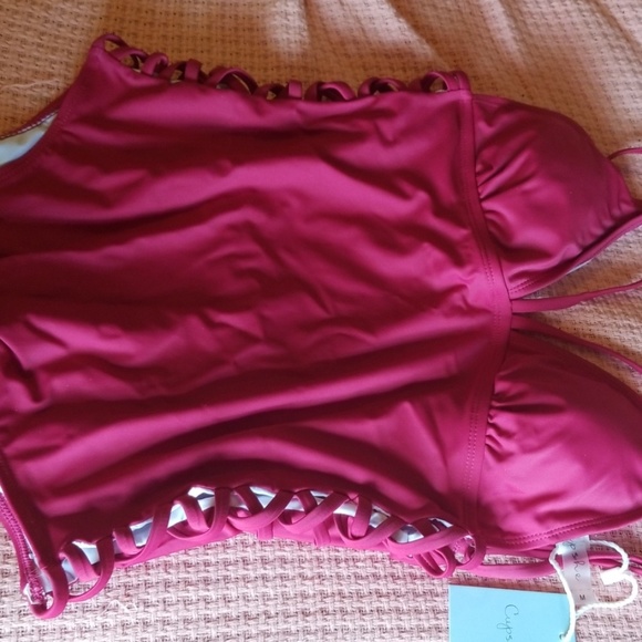 Cupshe One Piece Swimming Suit - Picture 3 of 5